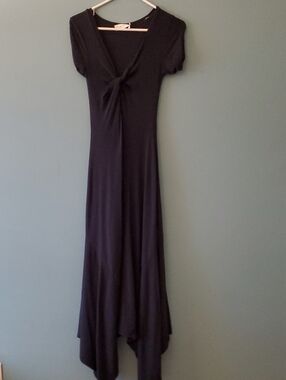 ALC Navy Twist-Front V-Neck Maxi Dress - Women's